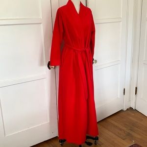 Vintage 70s/80s Vassarette Red Velvelour Full Length Robe